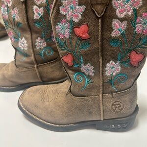Roper Brown Suede Floral Embroidered Western Boots “ Lights up “ check video